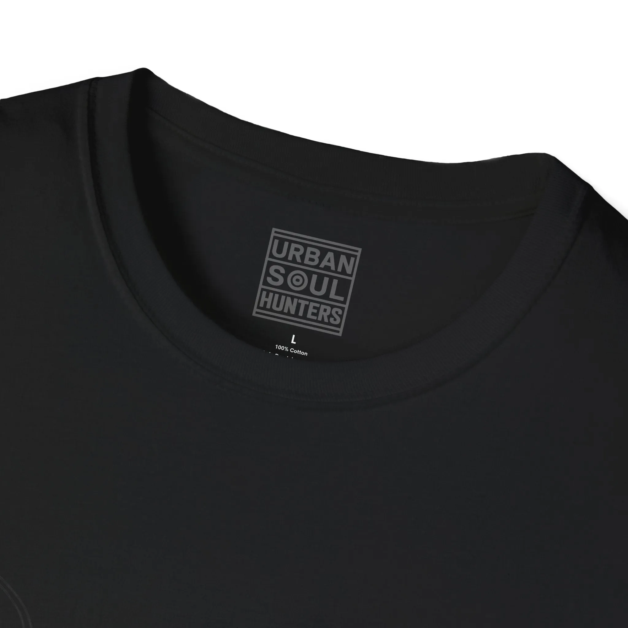 Chillin in the Dark Graphic T-Shirt