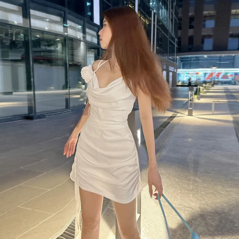 Floral Vacation-Ready Deep V-neck Slim Fit Camisole Dress