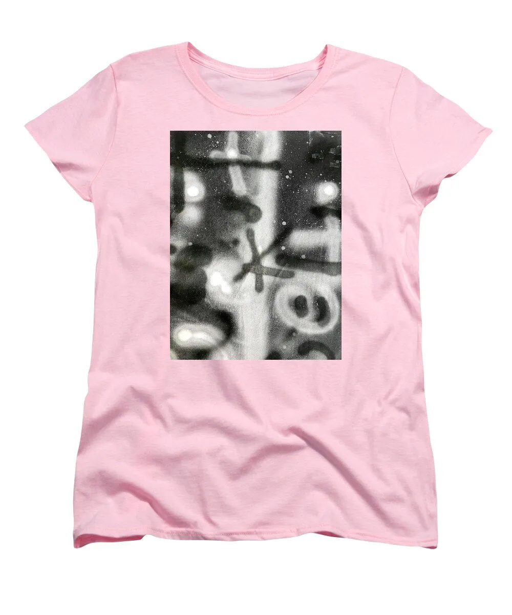 Graffiti BW - Women's T-Shirt (Standard Fit)