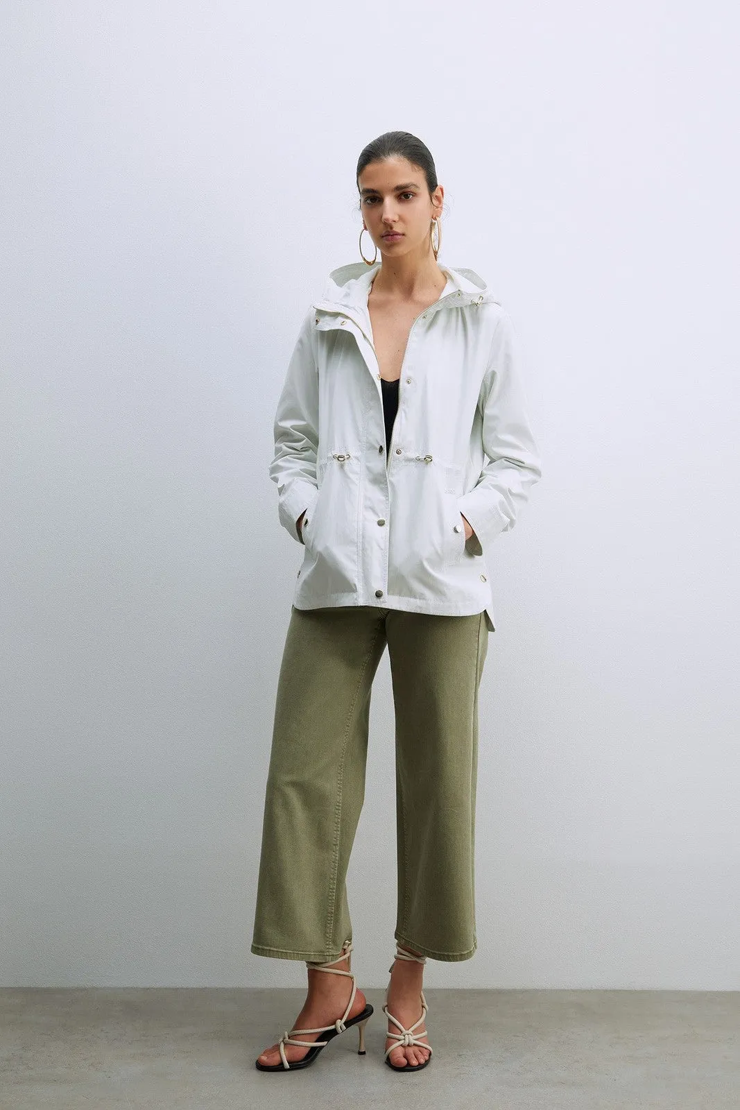 Hooded Parka W Snitched Waist - White