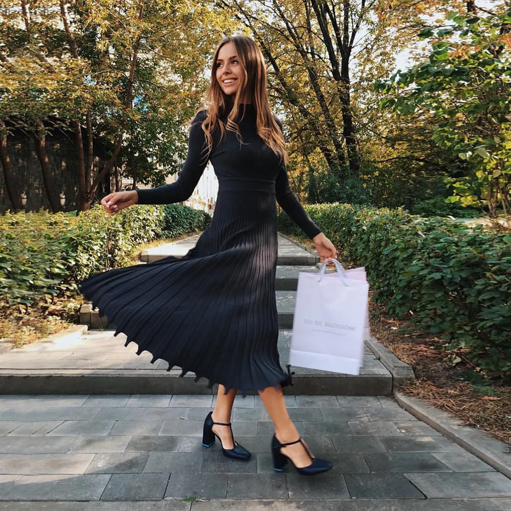 Plain High Waist Long Sleeve Pleated Dress