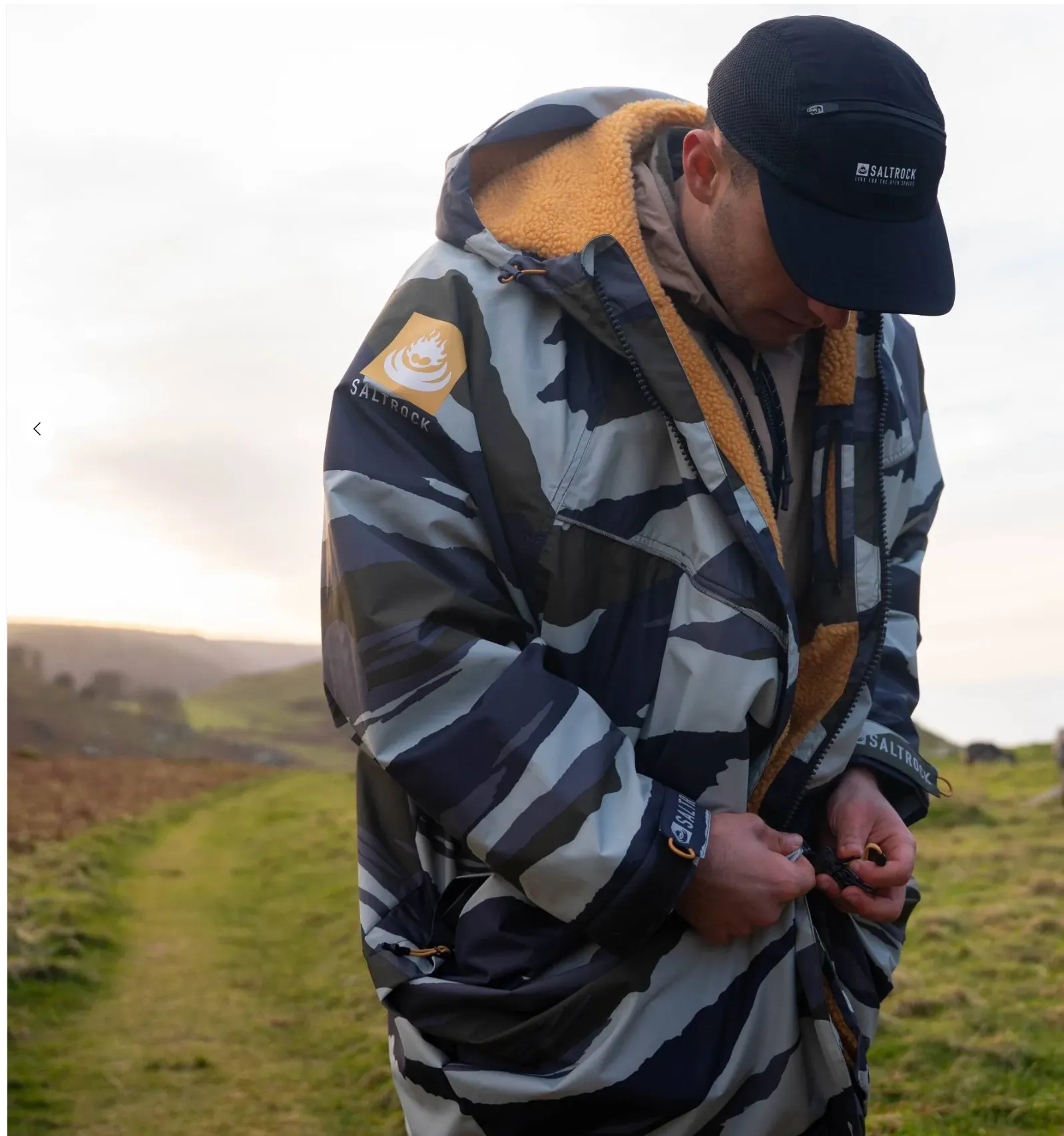 SALTROCK Recycled Changing Robe - Camo Stripe